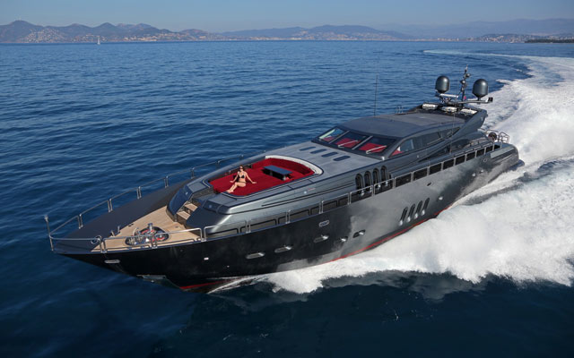 Motor Yachts for sale by Yachting Alliance