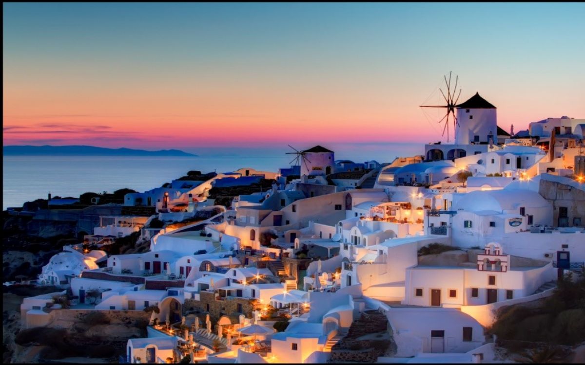 Featured Itinerary Cyclades 7 days - by: yachtingalliance.com