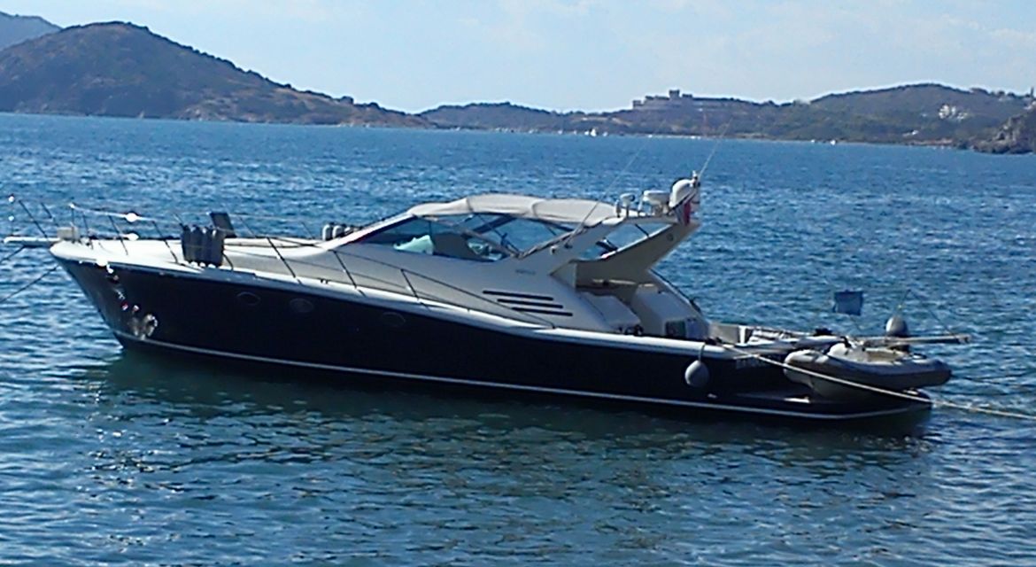 Yacht Uniesse for sale - by yachtingalliance.com