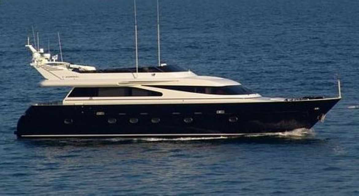 Featured Yacht Zoi - by: yachtingalliance.com