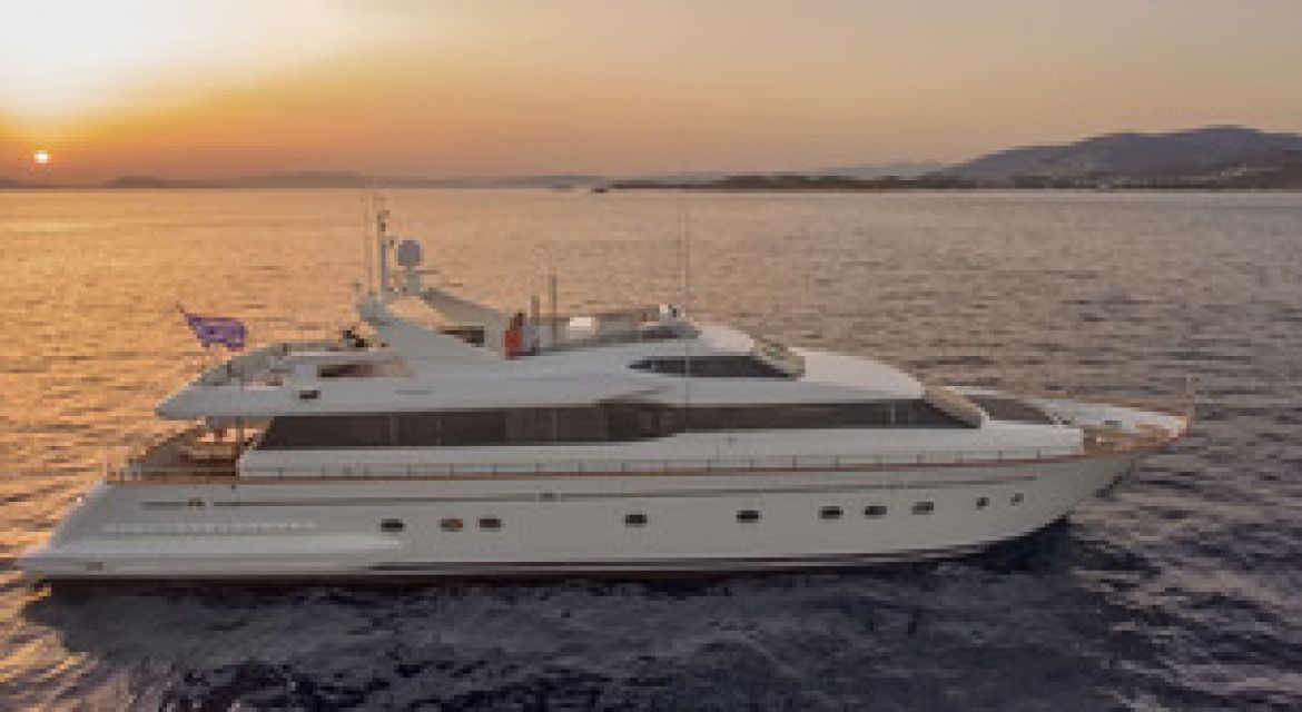 1|Motor Yacht Martina for charter