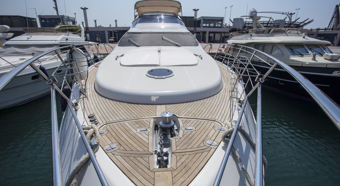 Yacht Azimut 68 Evolution 2009 for sale - by yachtingalliance.com