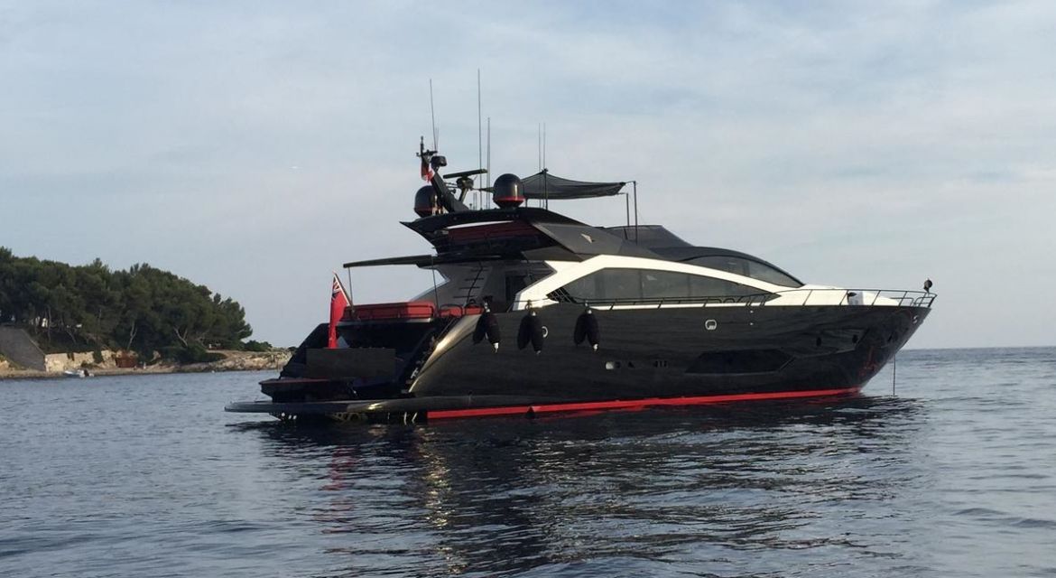 Yacht Sunseeker Sport 101 for sale - by yachtingalliance.com